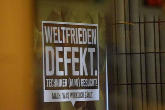 So ein Idee am Rande, vielleicht klappt es ja. #frieden #weltfrieden #erde #leben #menschen #lebenlassen #freiheit #defekt #techniker hh_lieben